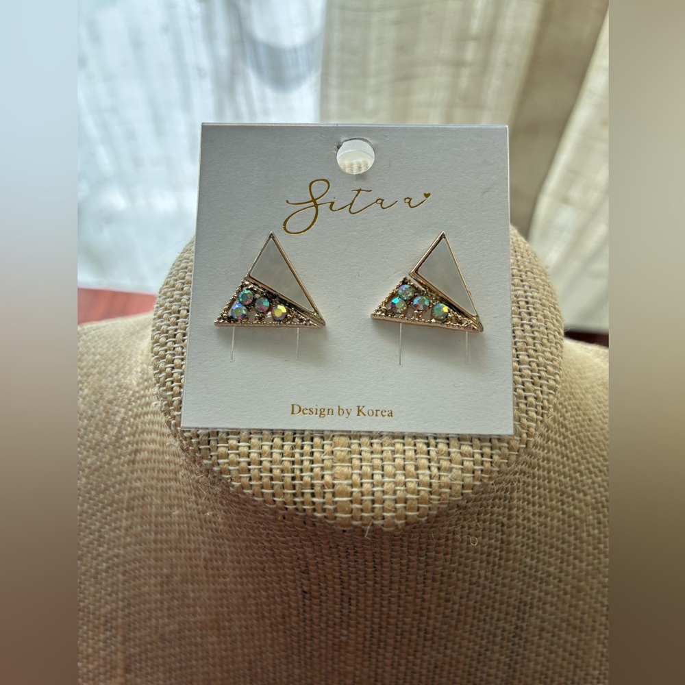 Triangular Crystal Drop Earrings in White and Iridescent